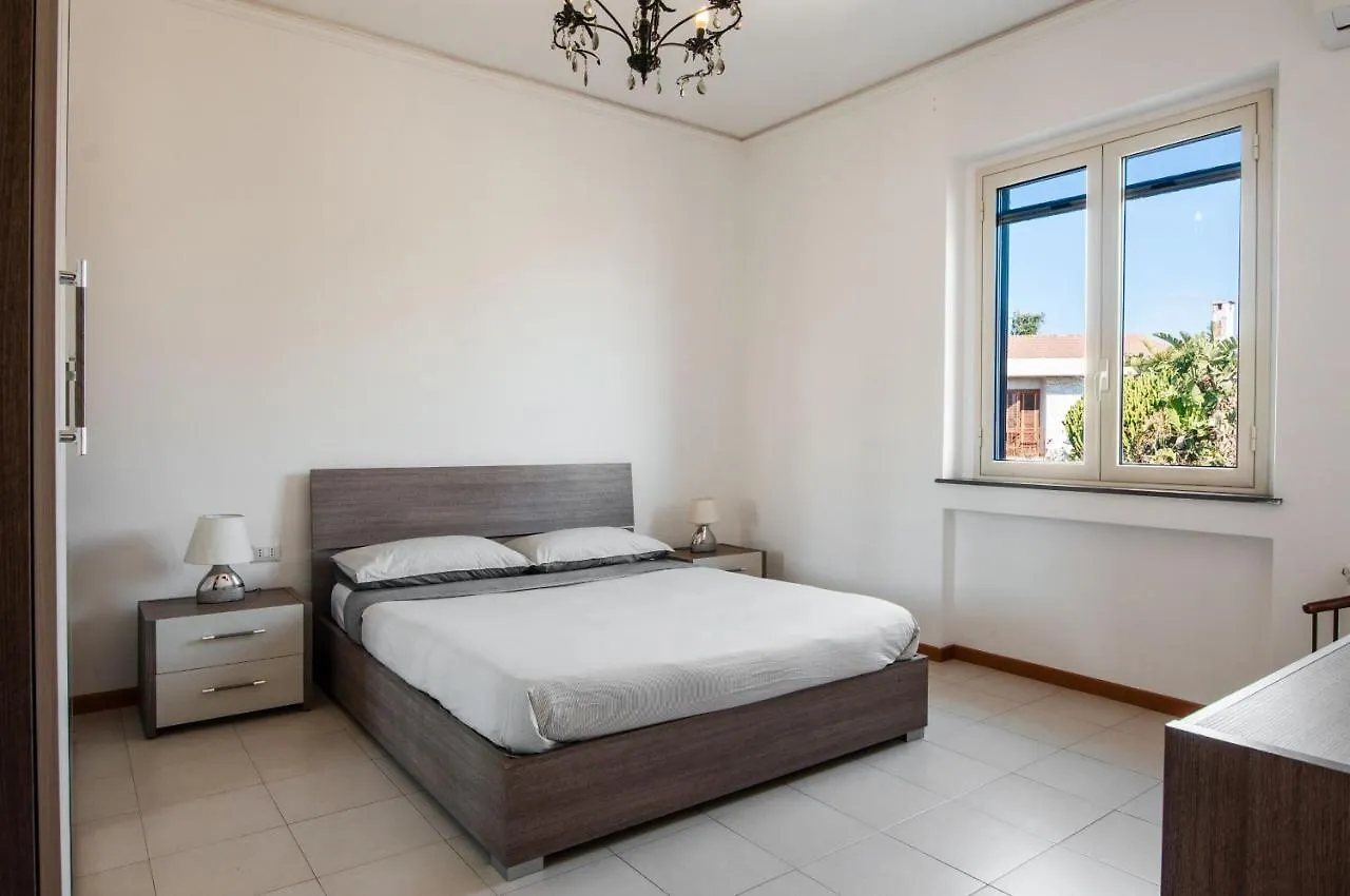 Ortensia Apartments By Wonderful Italy Aci Castello Italy